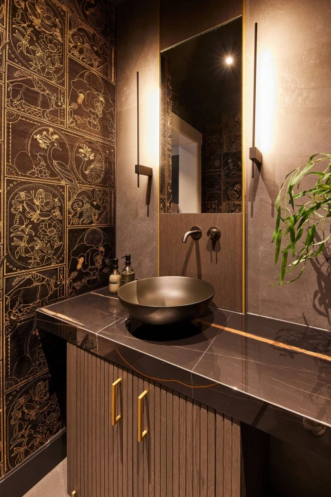 11-03-2023 b-covered4989_Small