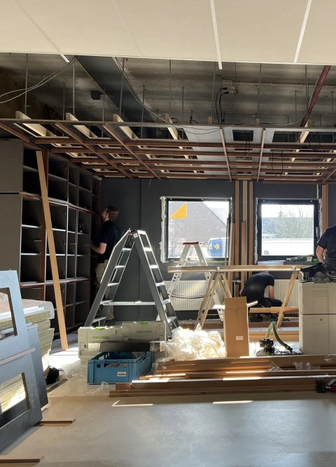 04575151-f086-48e6-a9d4-1927b617dcc2