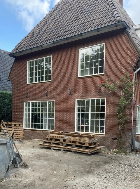 3ceb06f7-61ed-46b4-ba7c-144578567e99